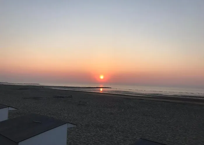 Zeeparel Apartment *